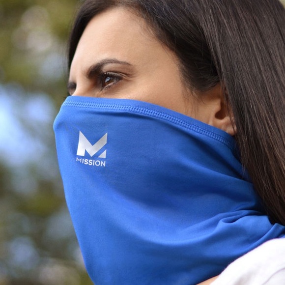 Mission Multifunction Cooling Face & Neck Gaiter - Picture 3 of 5